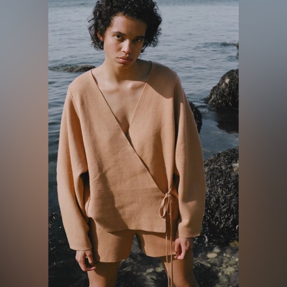 Deiji Studios wrap camel set - Picture 1 of 8